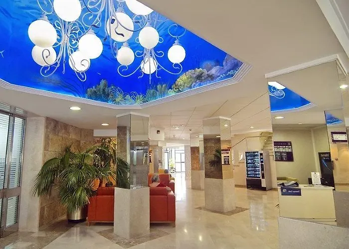 Servigroup Calypso Hotel