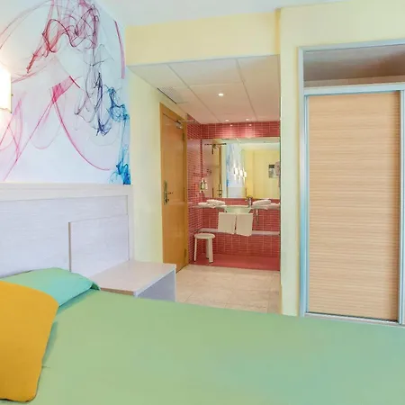 Servigroup Calypso Hotel