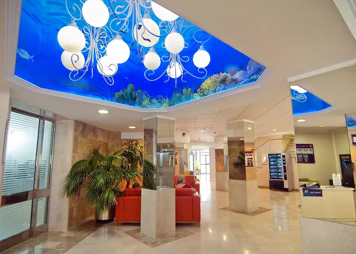 Servigroup Calypso Отель Бенидорм
