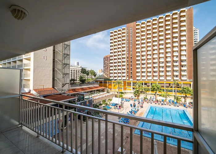 Отель Servigroup Calypso Бенидорм