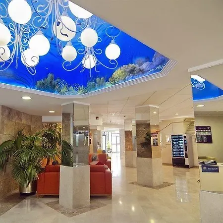 Servigroup Calypso Hotel